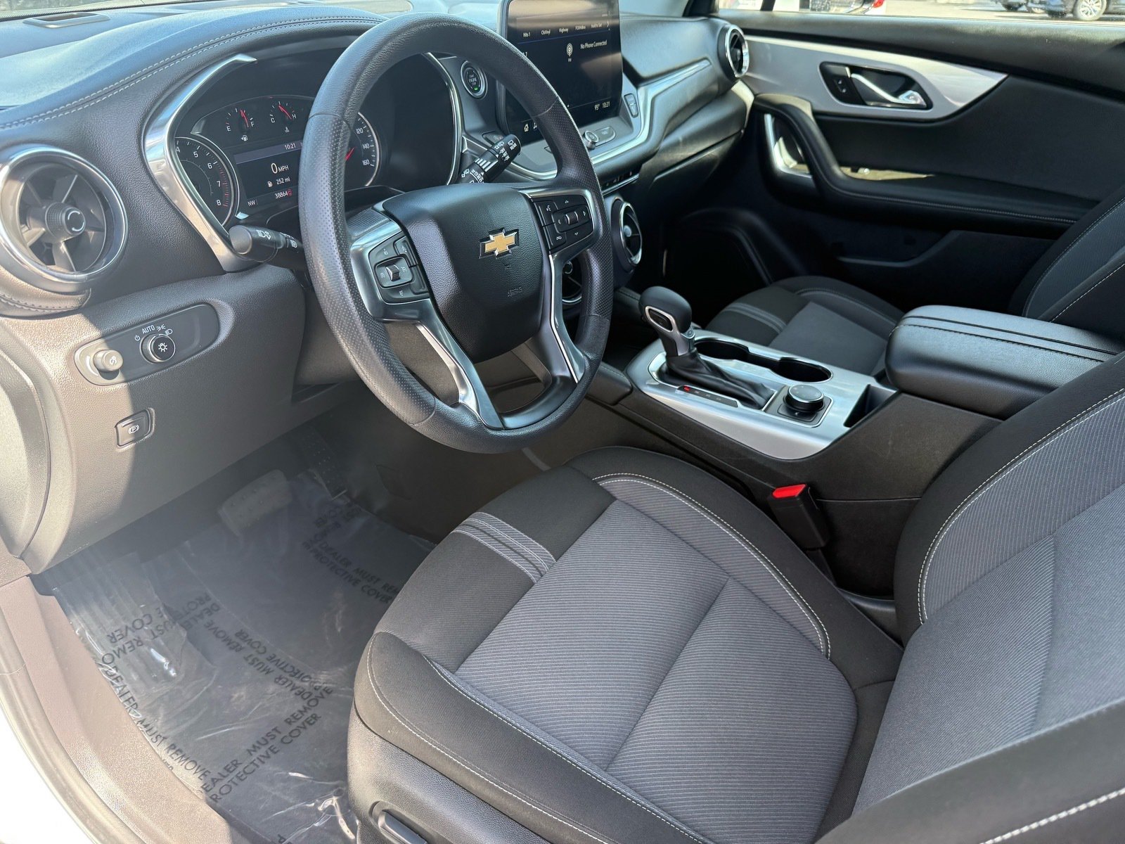 2025 Chevrolet Blazer LT — photo 11 thumbnail