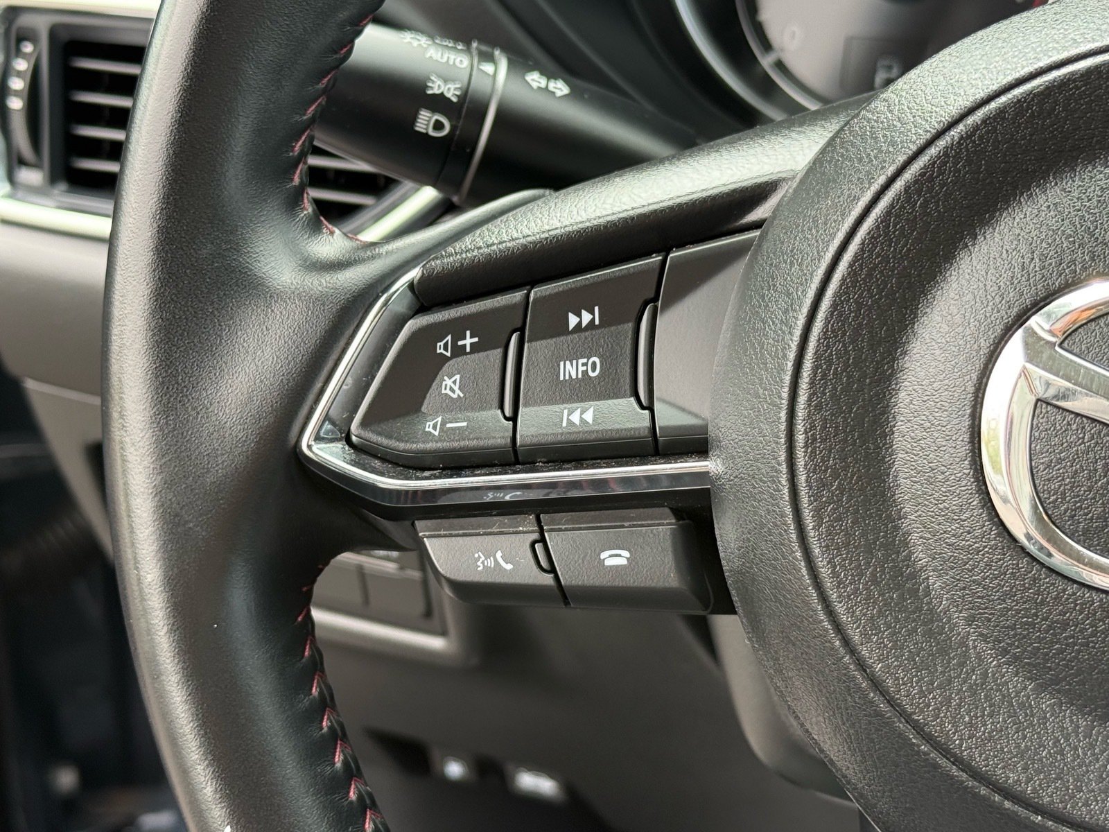 2025 Mazda CX-5 2.5 S Carbon Edition — photo 16 thumbnail