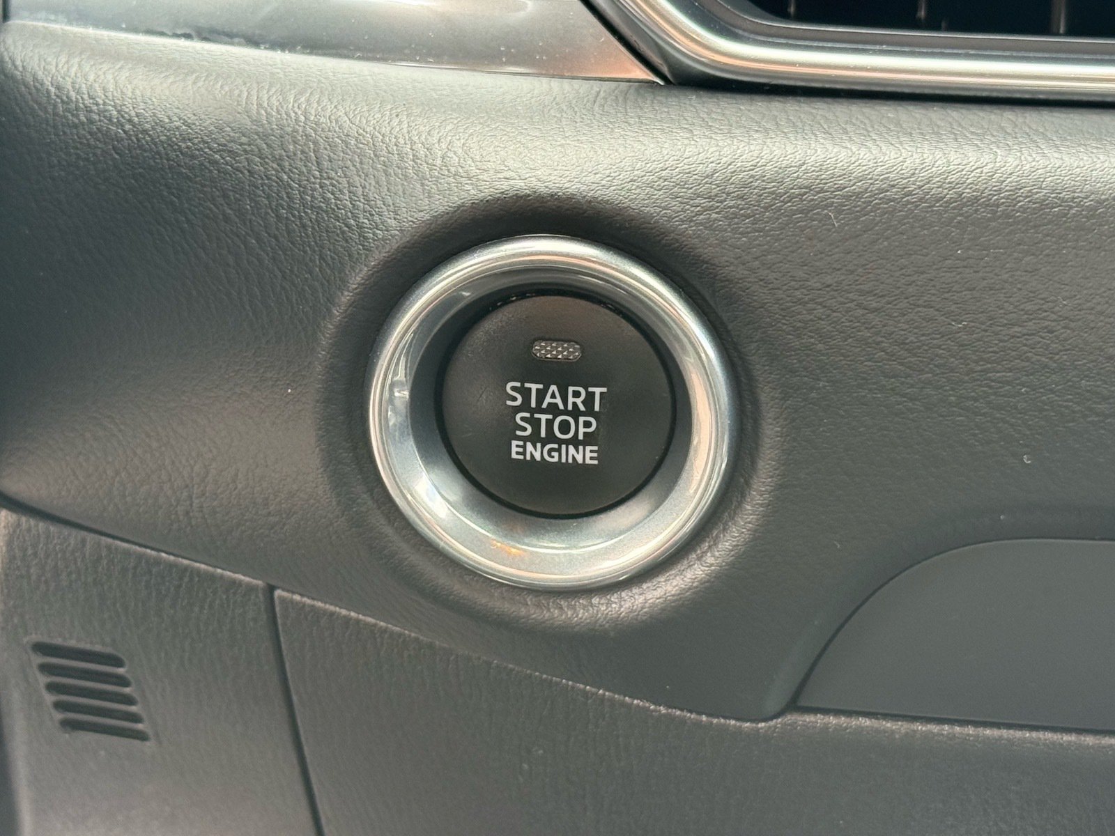 2025 Mazda CX-5 2.5 S Carbon Edition — photo 25 thumbnail