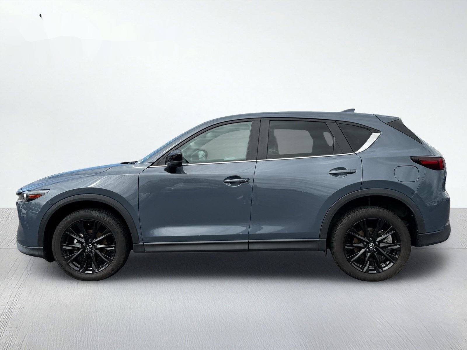 2025 Mazda CX-5 2.5 S Carbon Edition — photo 3 thumbnail