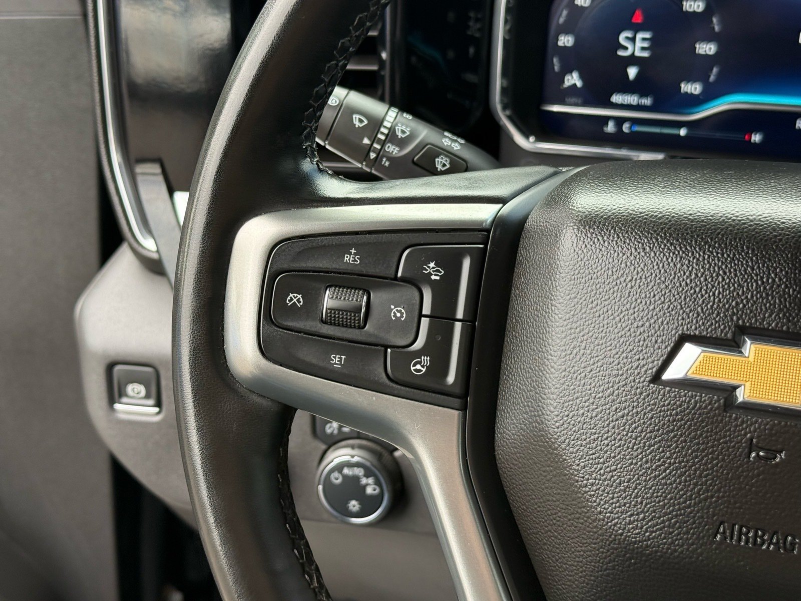 2025 Chevrolet Silverado 1500 LT — photo 16 thumbnail