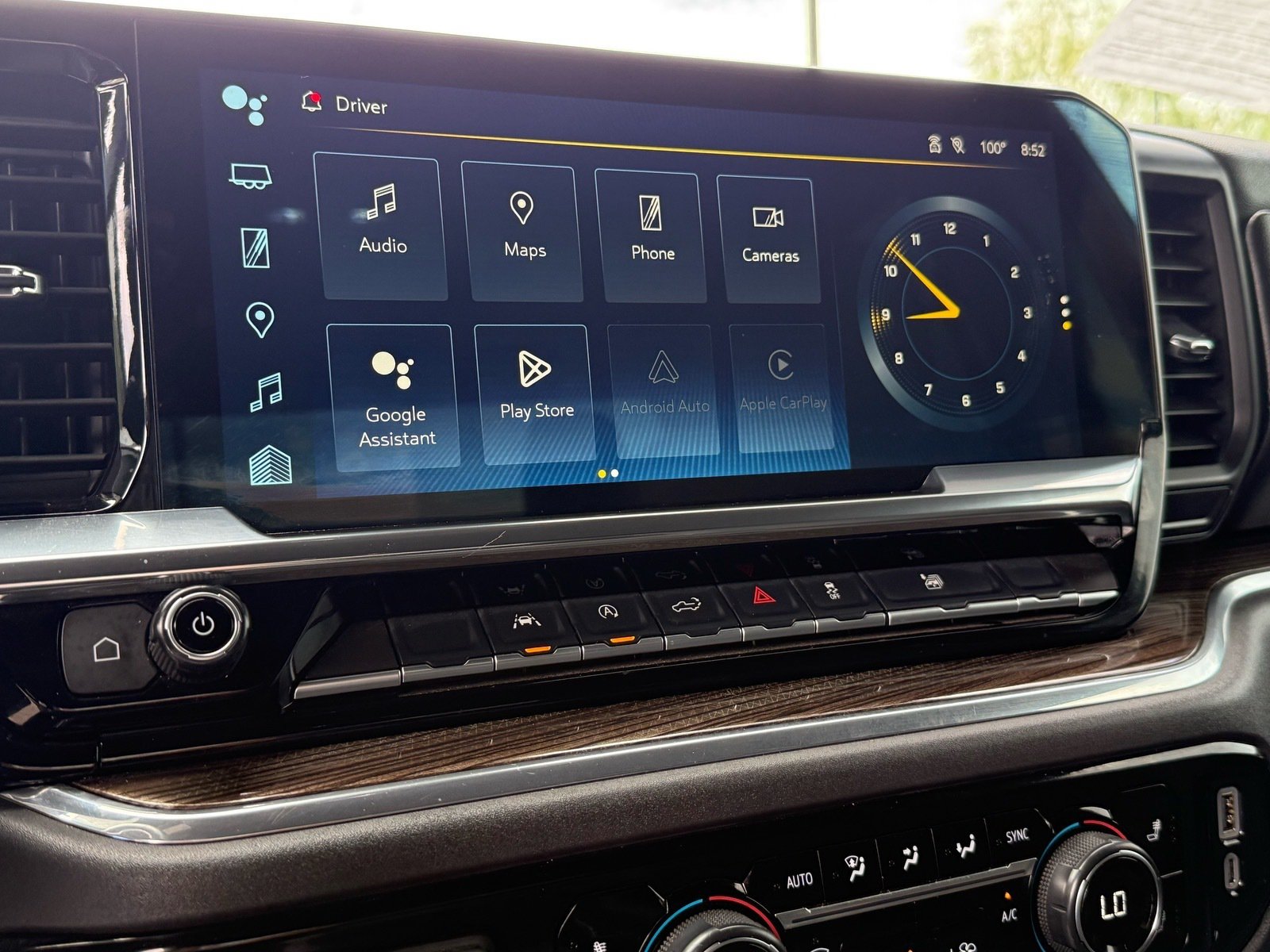 2025 Chevrolet Silverado 1500 LT — photo 20 thumbnail