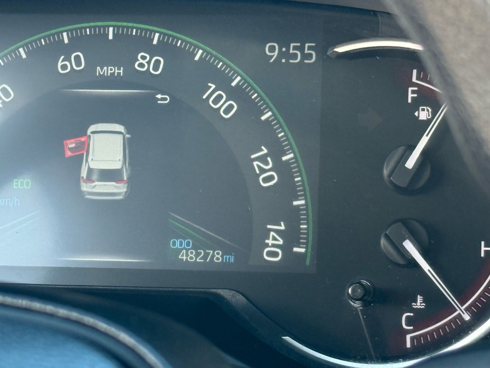 2025 Toyota RAV4 LE — photo 19 thumbnail