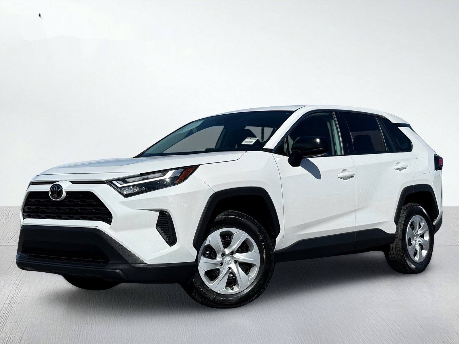 2025 Toyota RAV4 LE — photo 2 thumbnail