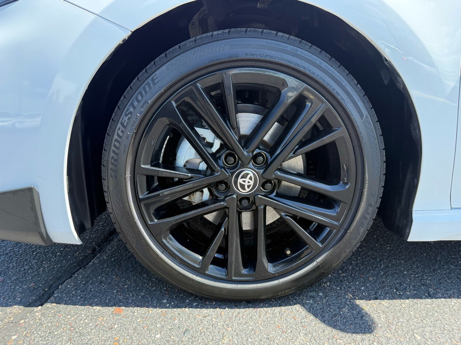 2026 Toyota Camry SE — photo 10 thumbnail