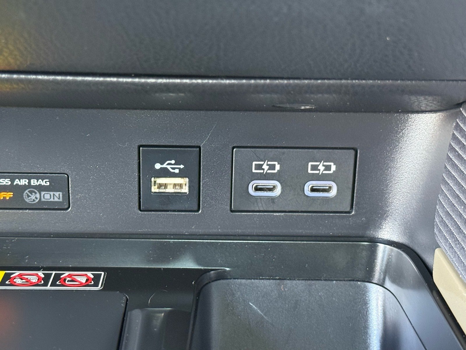 2026 Toyota Camry SE — photo 23 thumbnail
