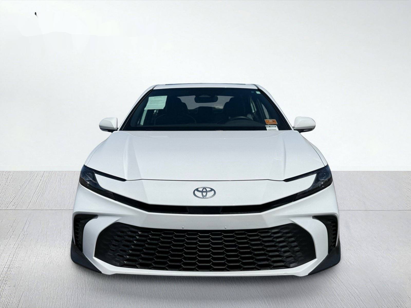 2026 Toyota Camry SE — photo 5 thumbnail