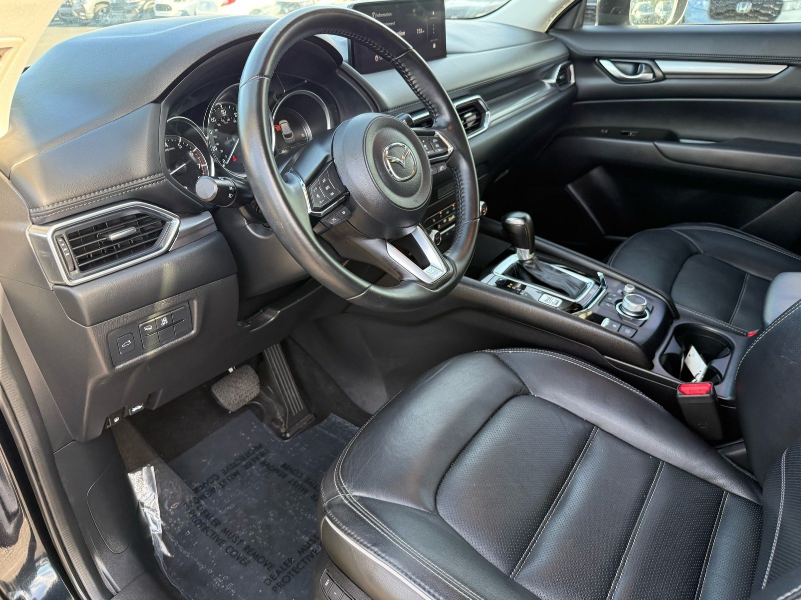 2025 Mazda CX-5 2.5 S Preferred Package — photo 11 thumbnail