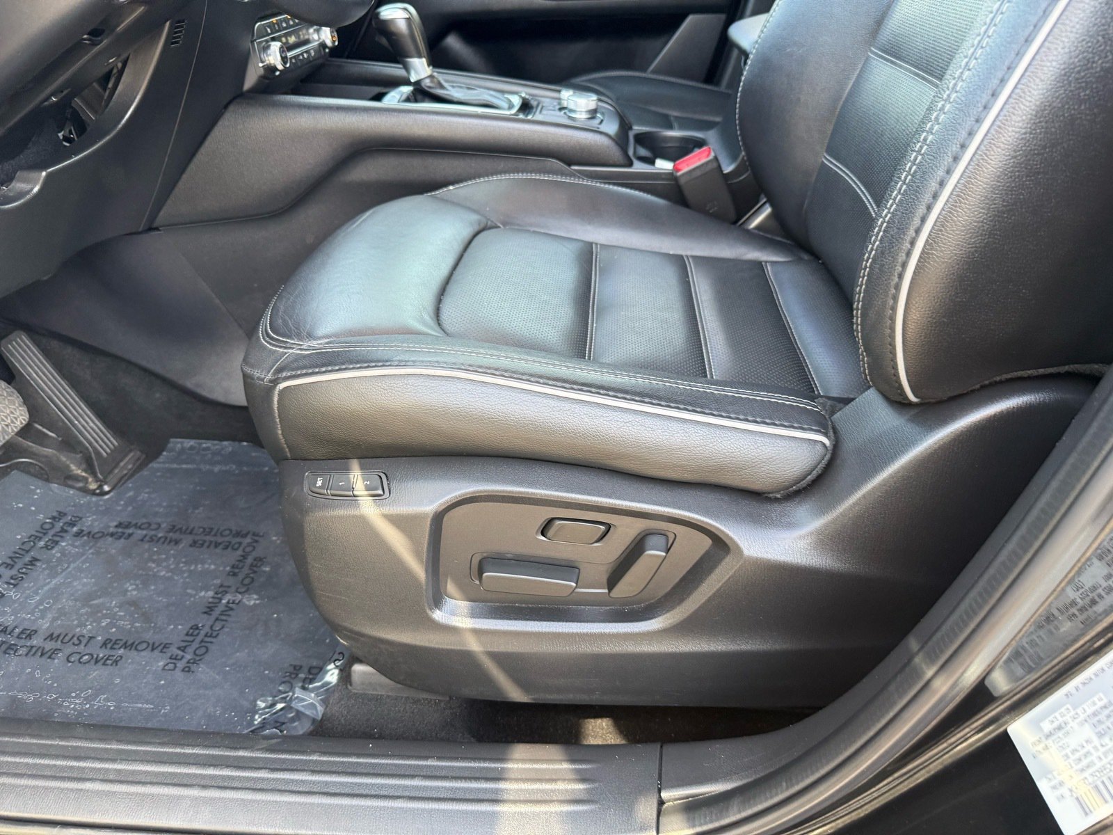 2025 Mazda CX-5 2.5 S Preferred Package — photo 13 thumbnail