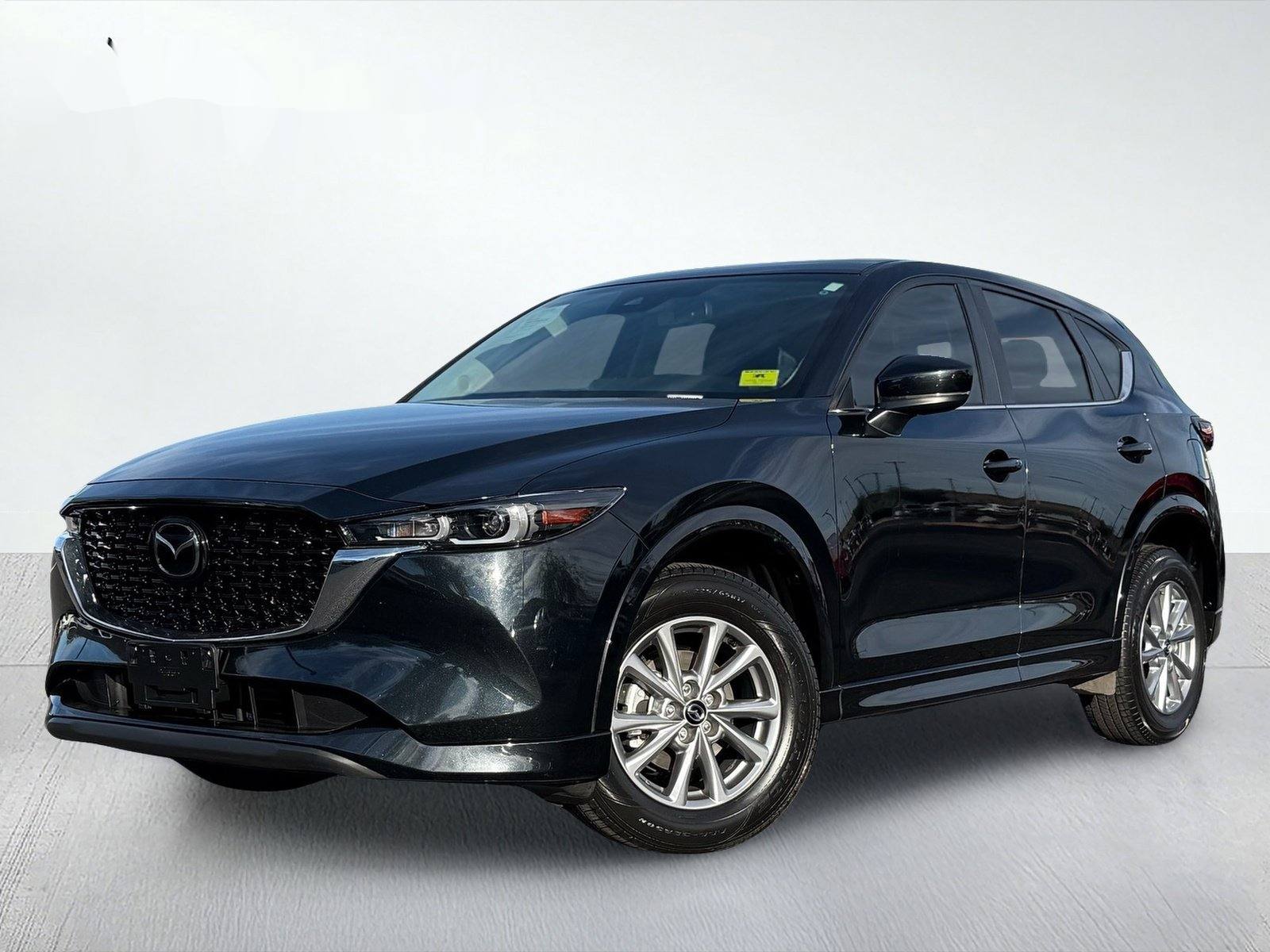 2025 Mazda CX-5 2.5 S Preferred Package — photo 2 thumbnail