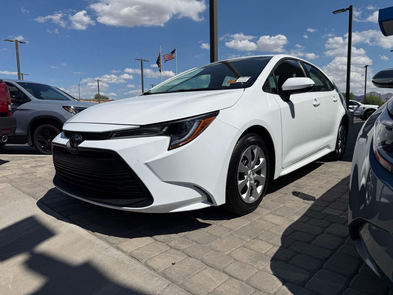 2026 Toyota Corolla LE — photo 2 thumbnail