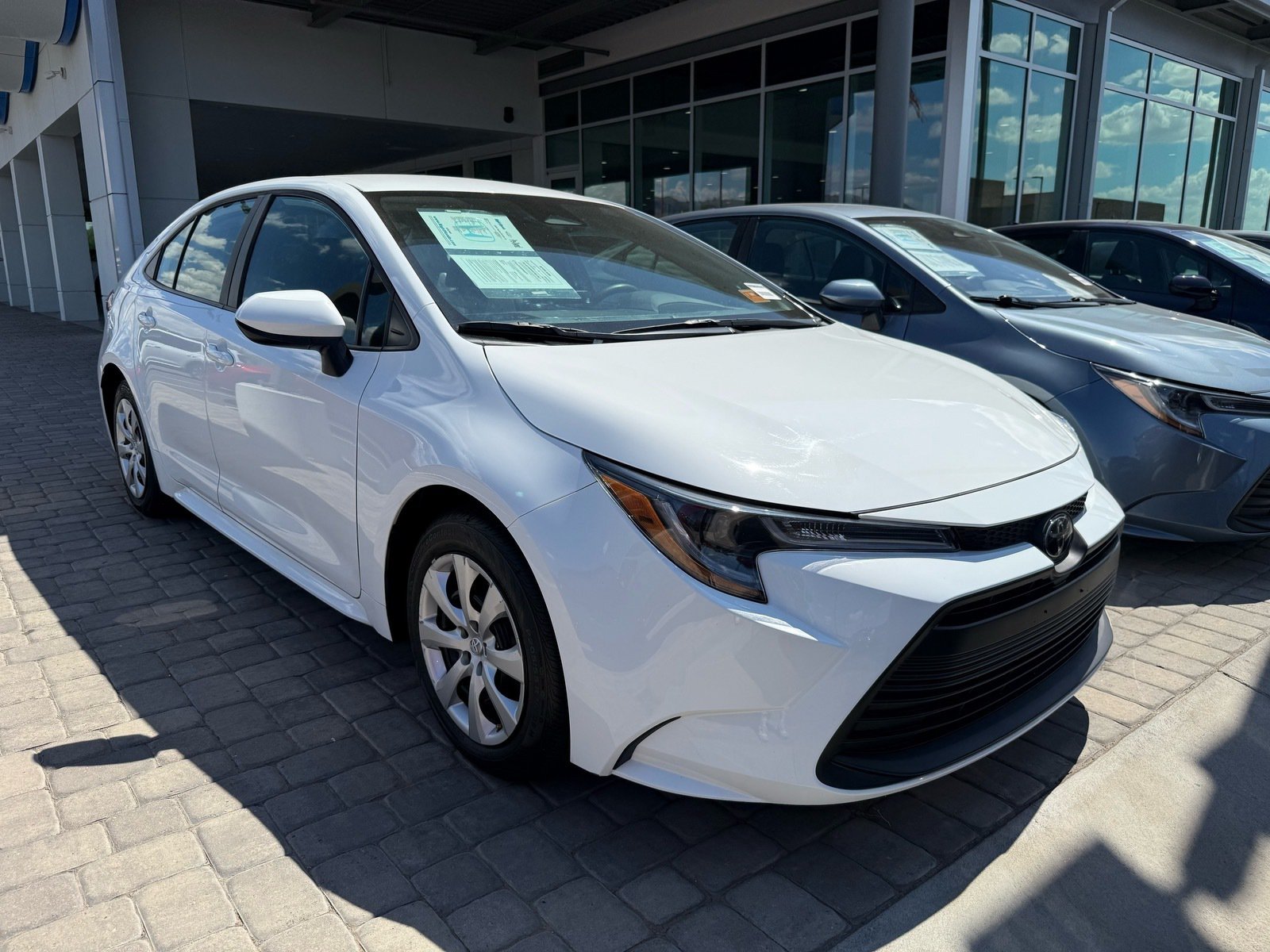 2026 Toyota Corolla LE — photo 5 thumbnail