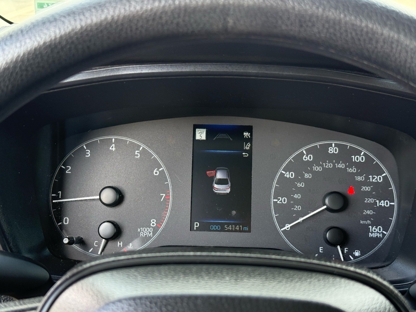 2024 Toyota Corolla LE — photo 18 thumbnail