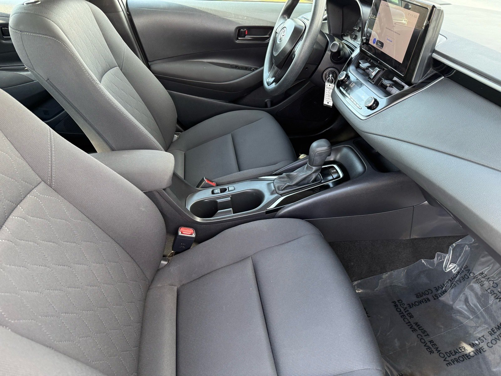 2024 Toyota Corolla LE — photo 29 thumbnail