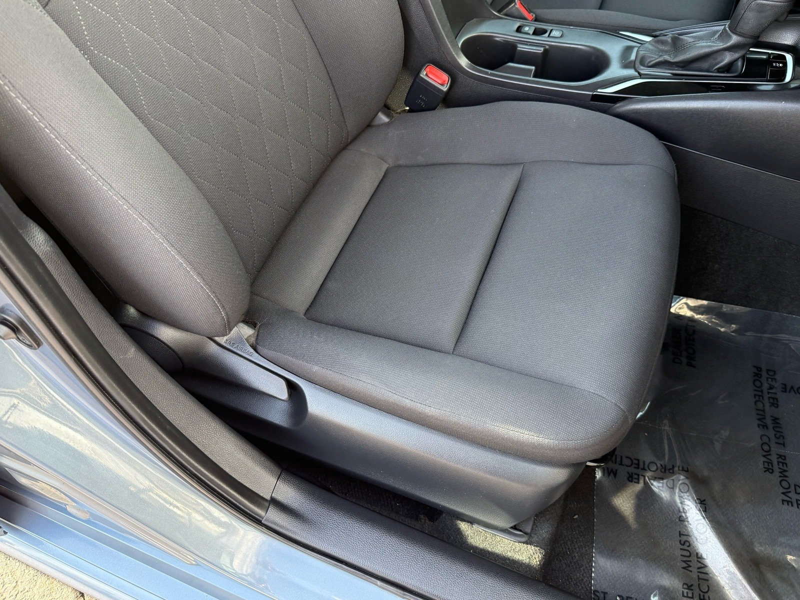 2024 Toyota Corolla LE — photo 30 thumbnail