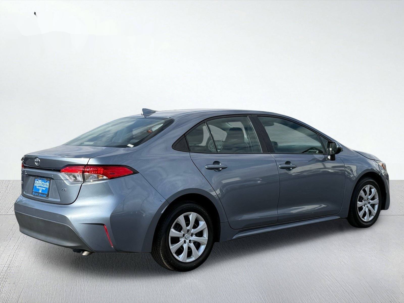 2024 Toyota Corolla LE — photo 7 thumbnail