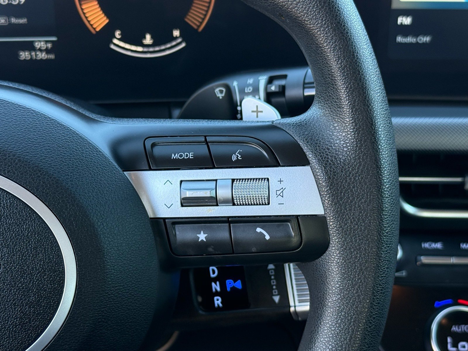 2025 Hyundai Sonata SEL — photo 17 thumbnail
