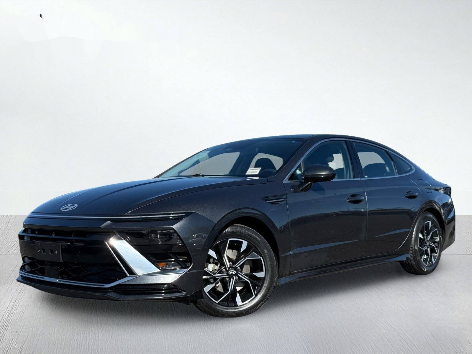 2025 Hyundai Sonata SEL — photo 2 thumbnail