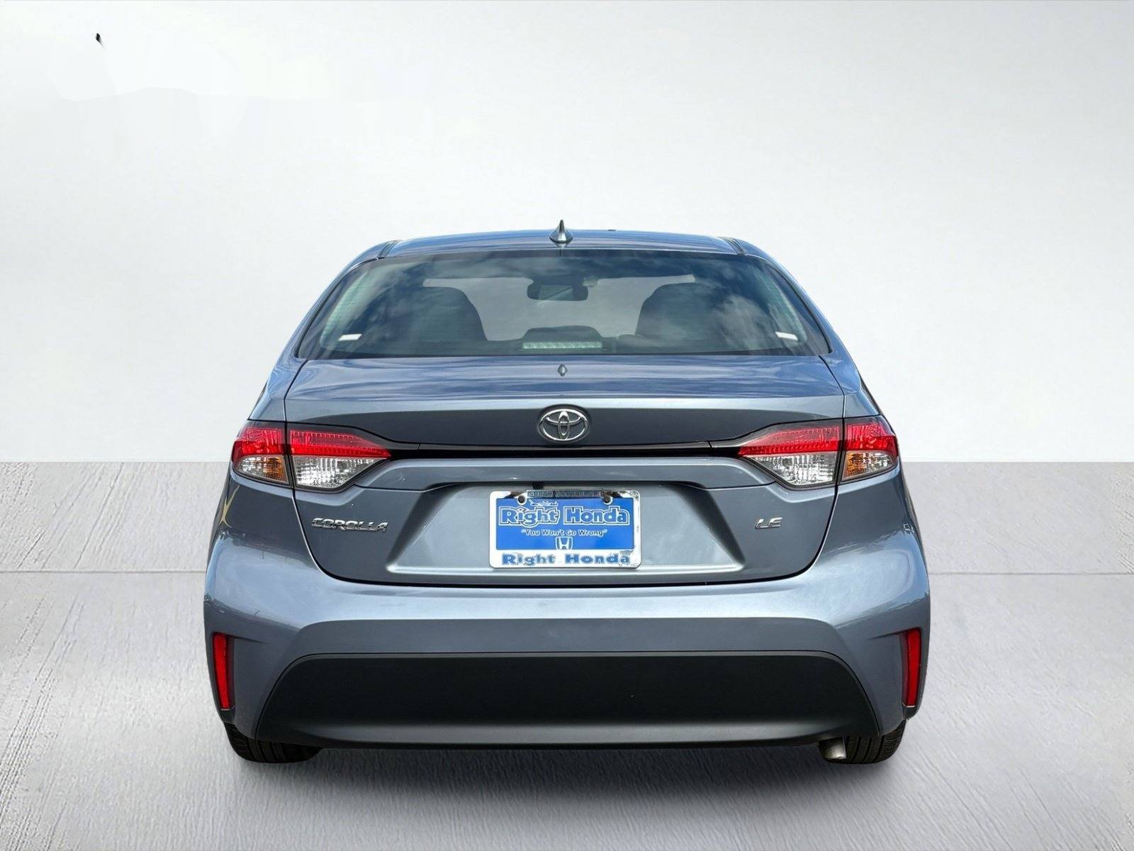 2025 Toyota Corolla LE — photo 5 thumbnail