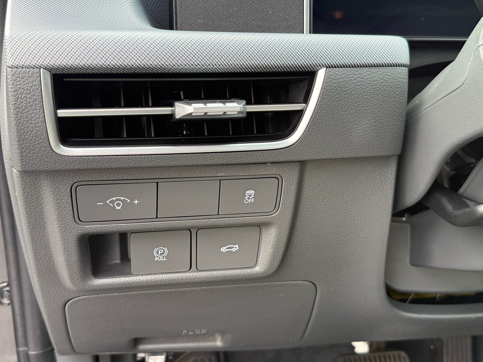 2025 Hyundai Sonata SEL — photo 14 thumbnail
