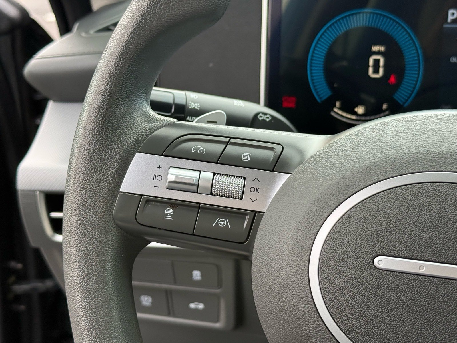 2025 Hyundai Sonata SEL — photo 16 thumbnail
