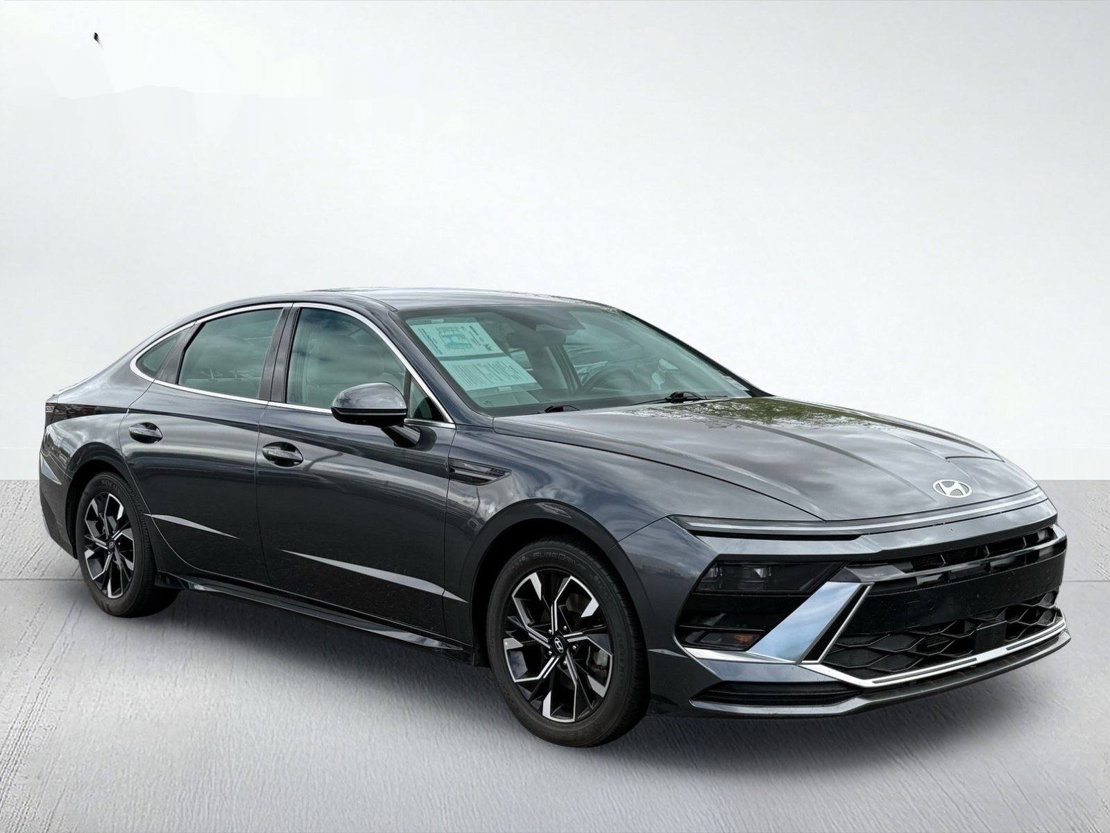 2025 Hyundai Sonata SEL — photo 9 thumbnail