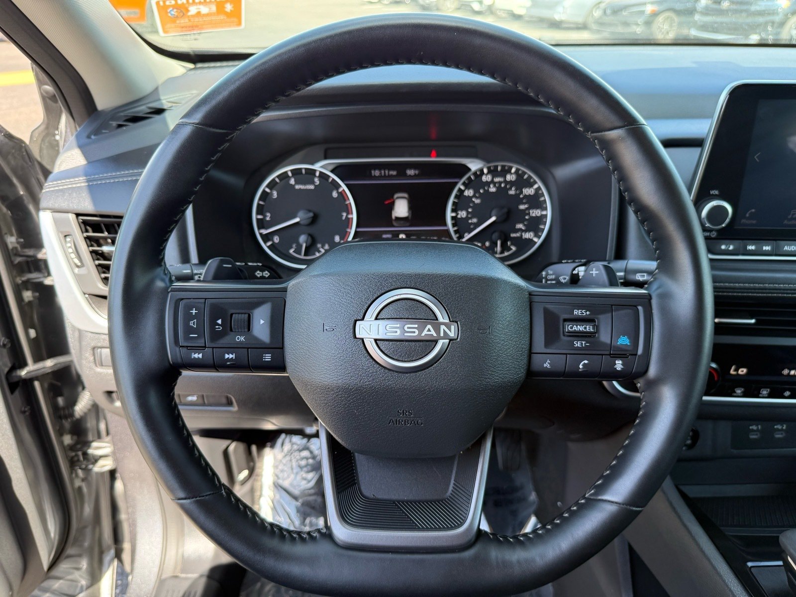 2025 Nissan Rogue SV — photo 15 thumbnail