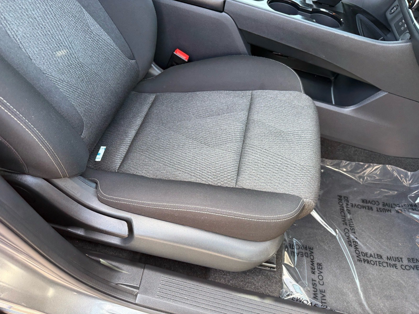 2025 Nissan Rogue SV — photo 31 thumbnail