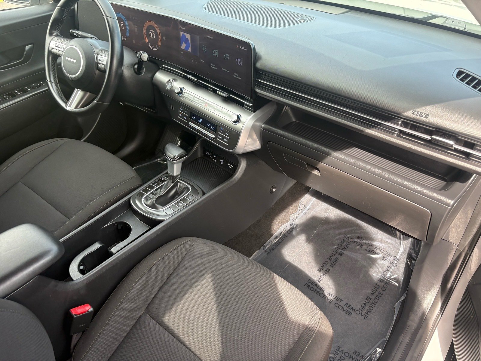 2025 Hyundai Kona SEL — photo 14 thumbnail
