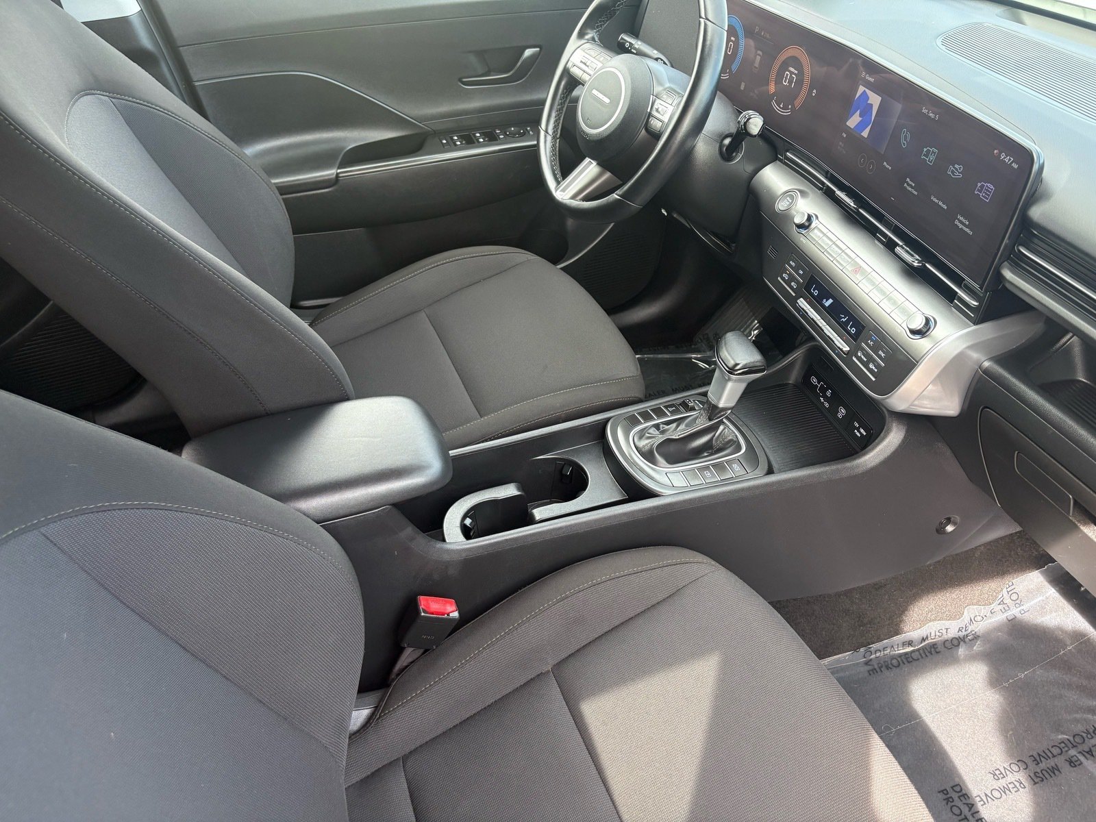 2025 Hyundai Kona SEL — photo 15 thumbnail