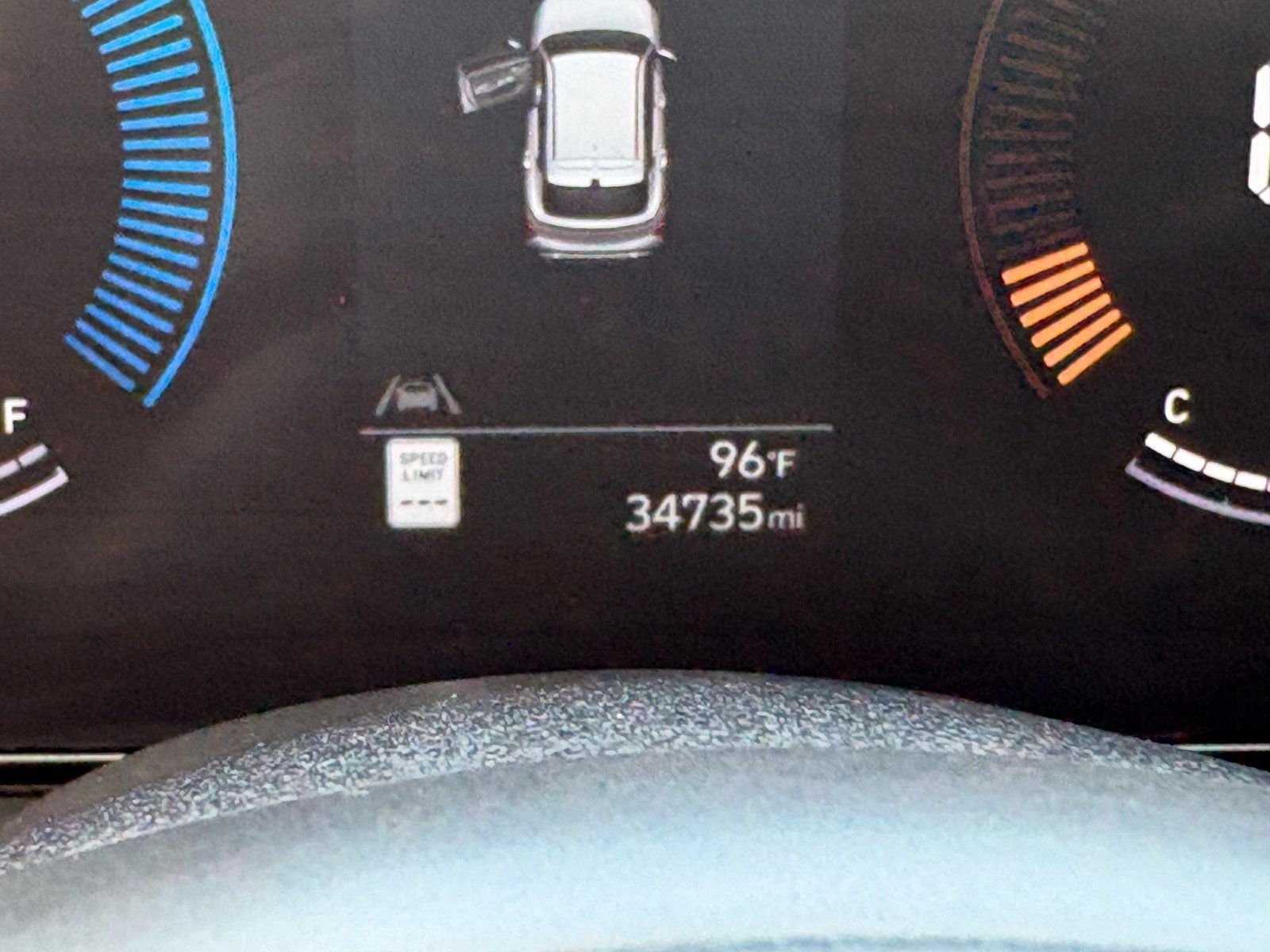 2025 Hyundai Kona SEL — photo 24 thumbnail