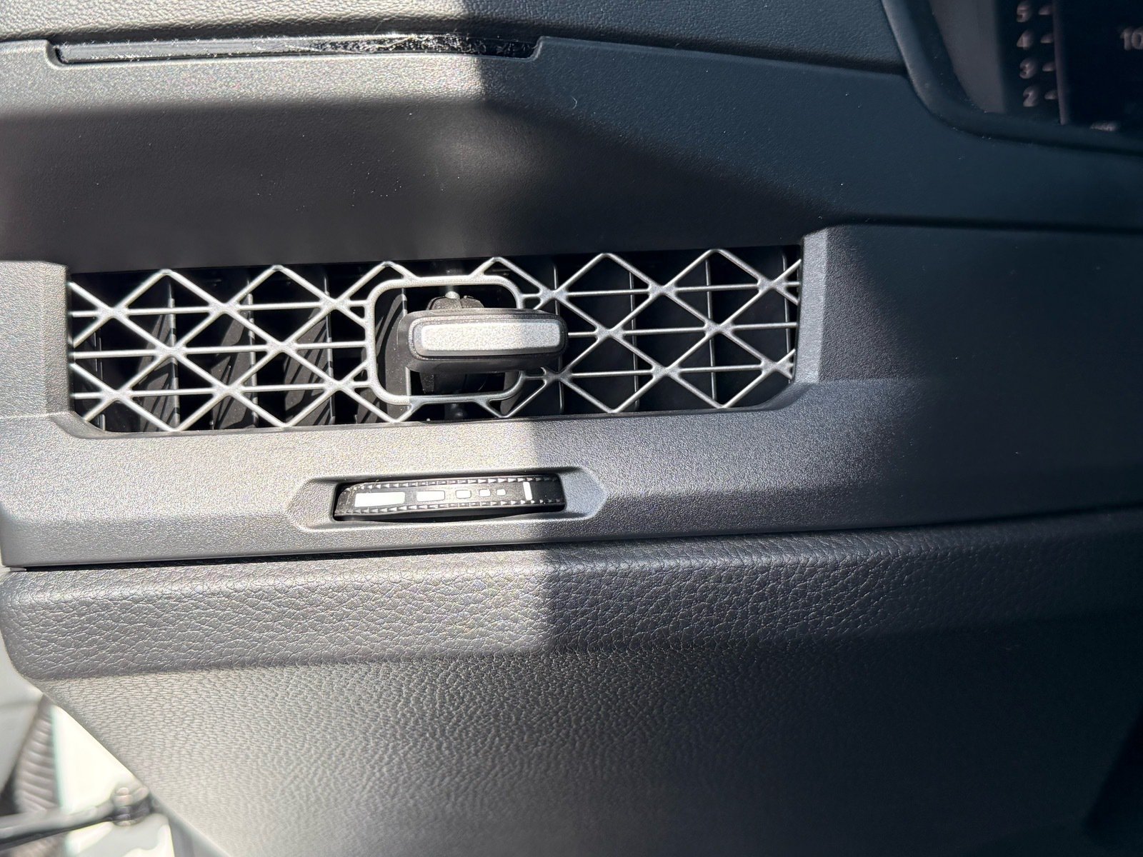 2023 Honda Accord EX — photo 14 thumbnail