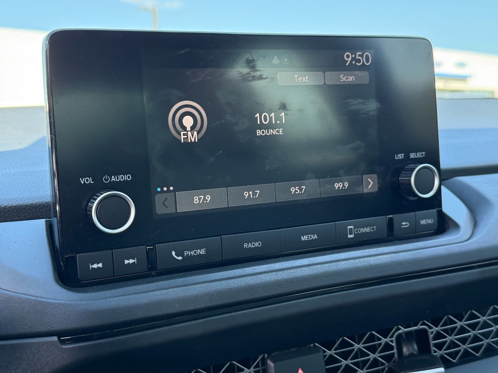 2023 Honda Accord EX — photo 20 thumbnail