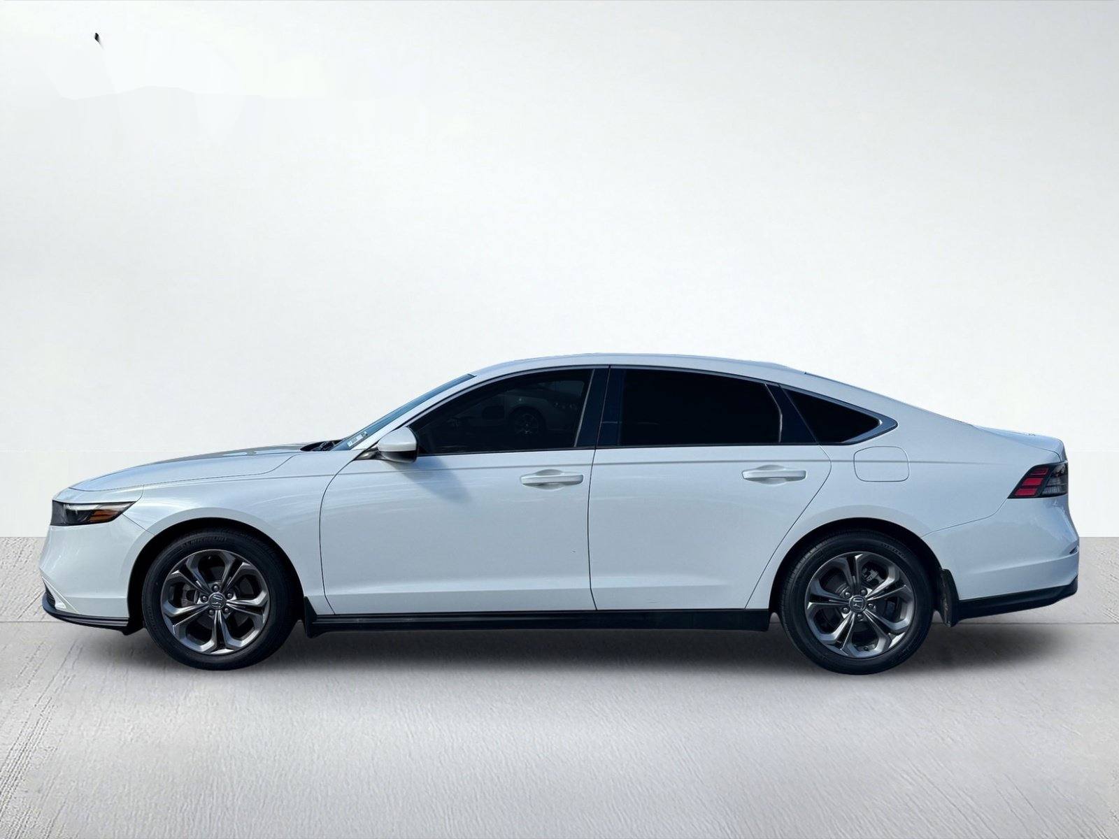 2023 Honda Accord EX — photo 3 thumbnail