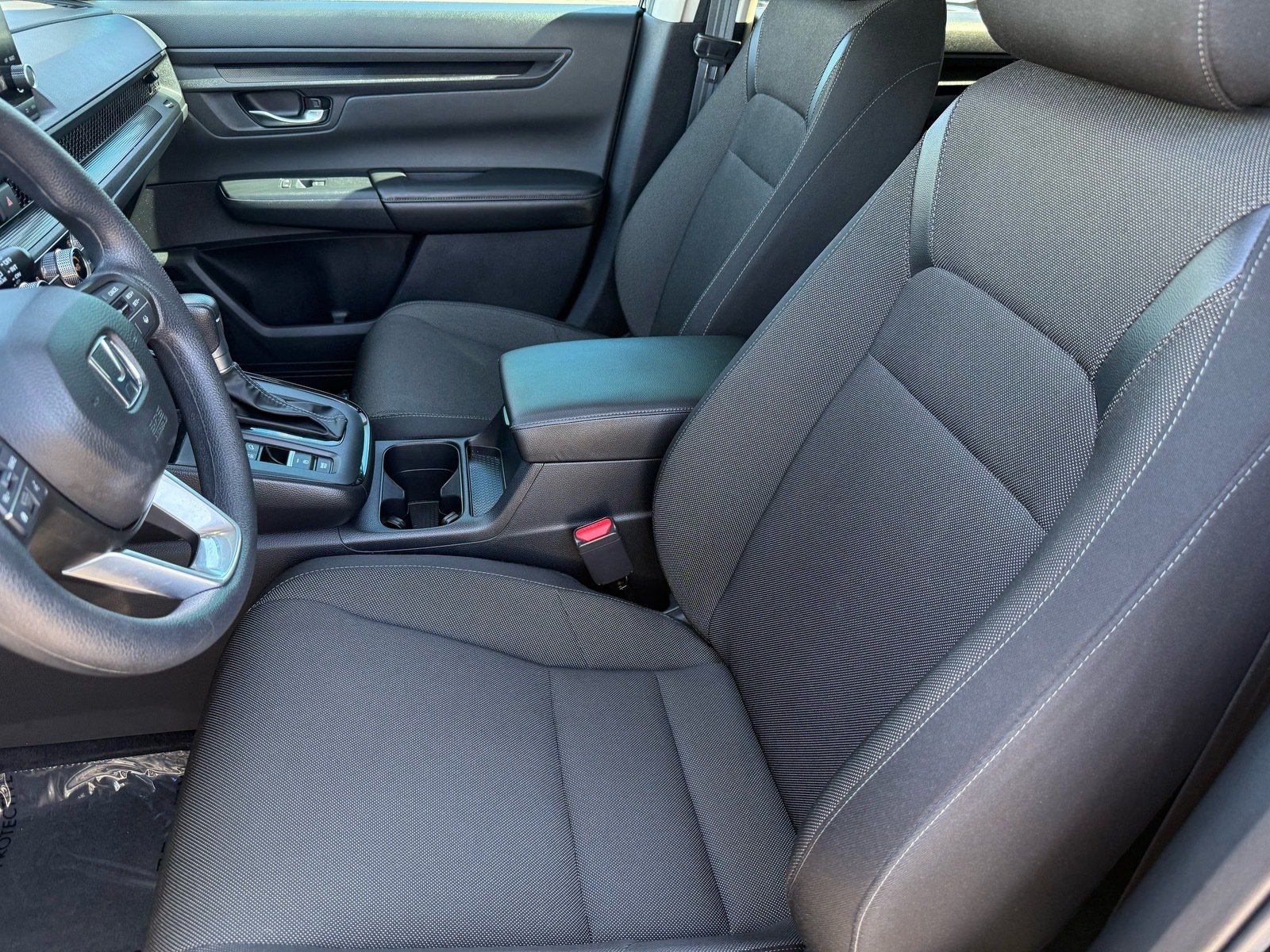 2025 Honda CR-V EX — photo 12 thumbnail