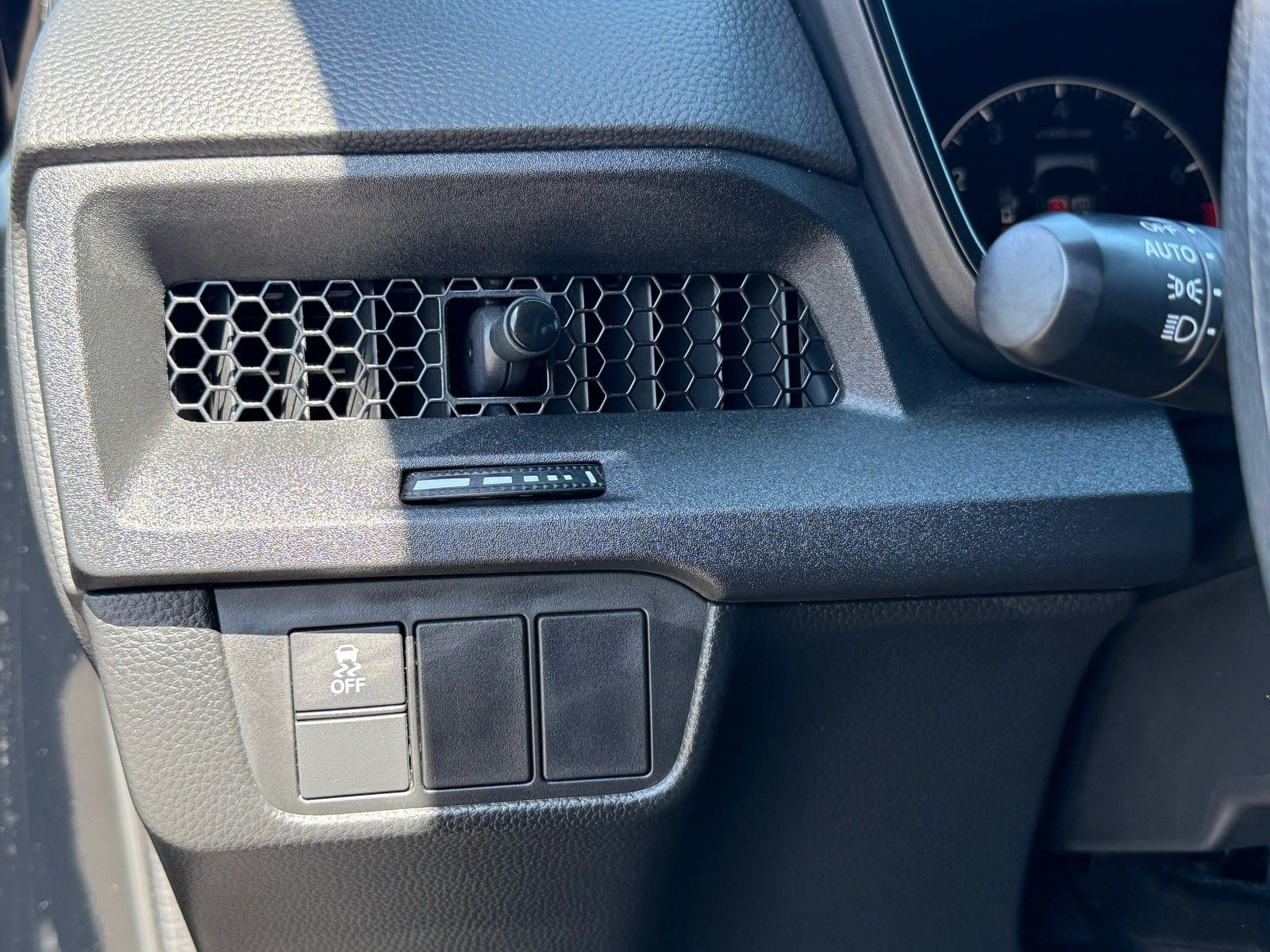 2025 Honda CR-V EX — photo 14 thumbnail