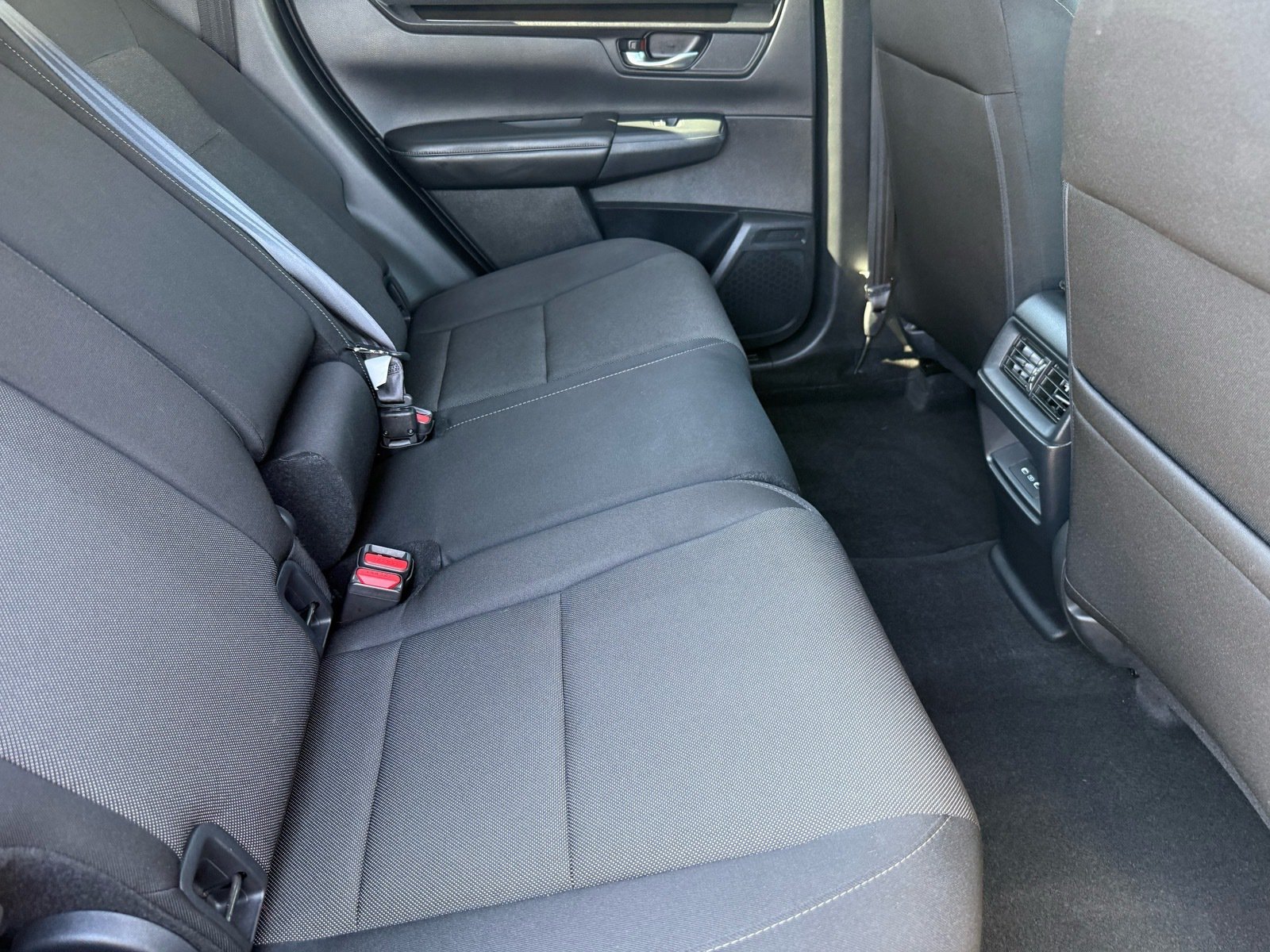 2025 Honda CR-V EX — photo 28 thumbnail