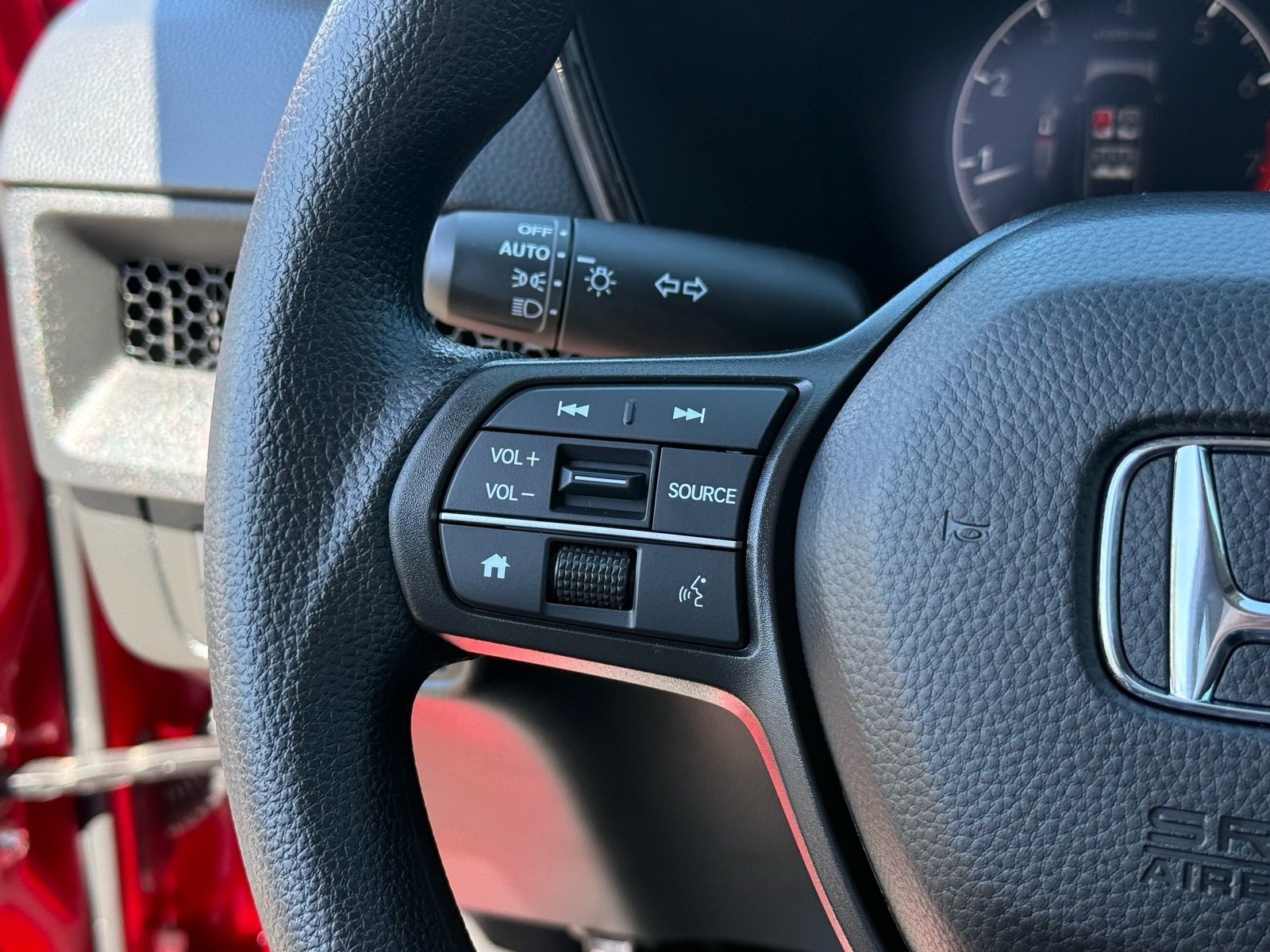 2025 Honda CR-V EX — photo 16 thumbnail