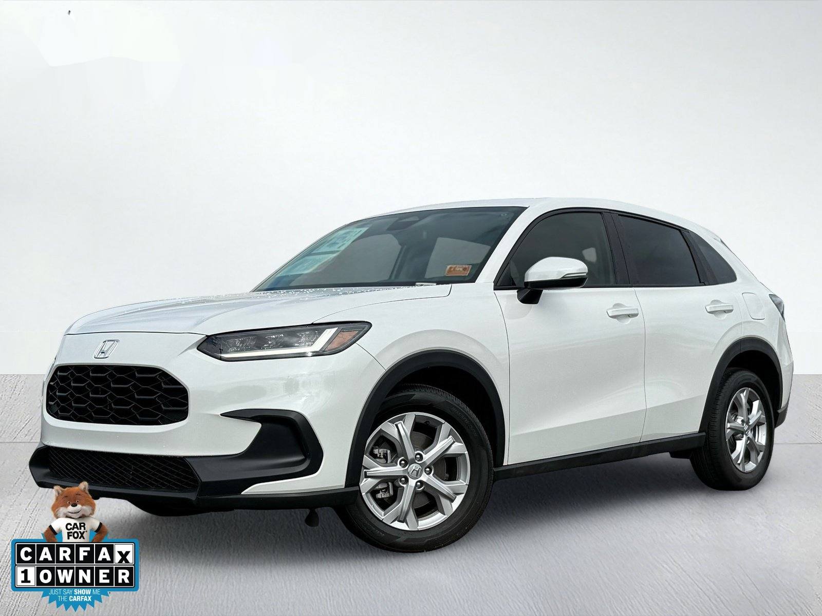 2025 Honda HR-V LX — photo 1