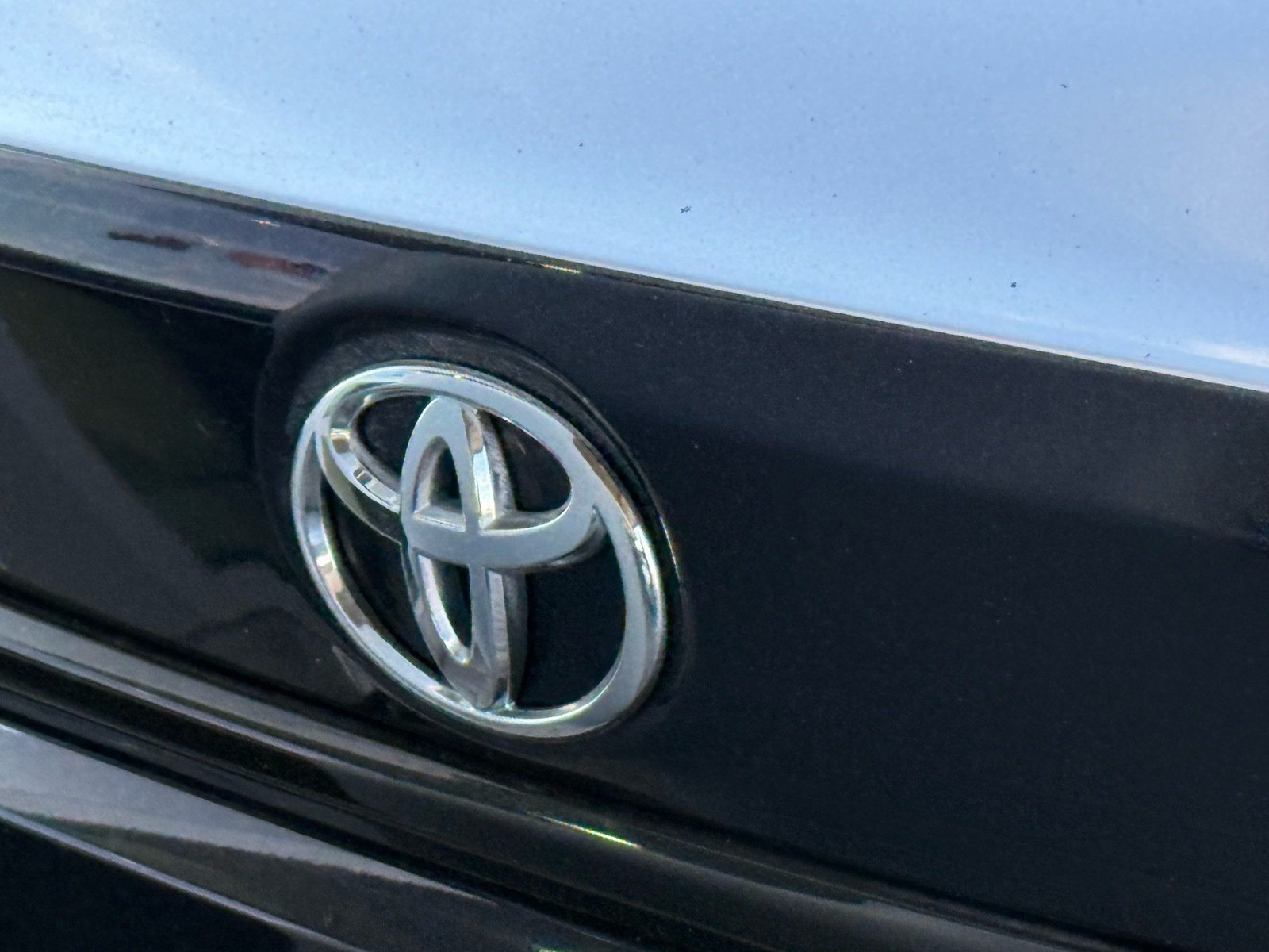 2024 Toyota Corolla LE — photo 11 thumbnail