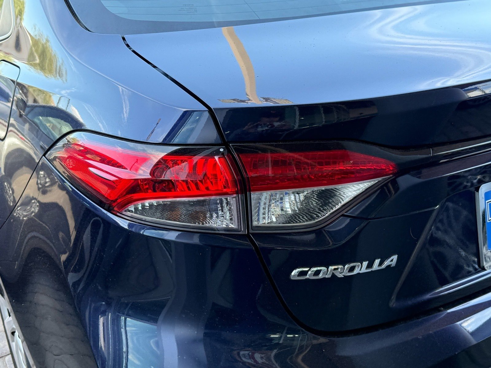 2024 Toyota Corolla LE — photo 8 thumbnail