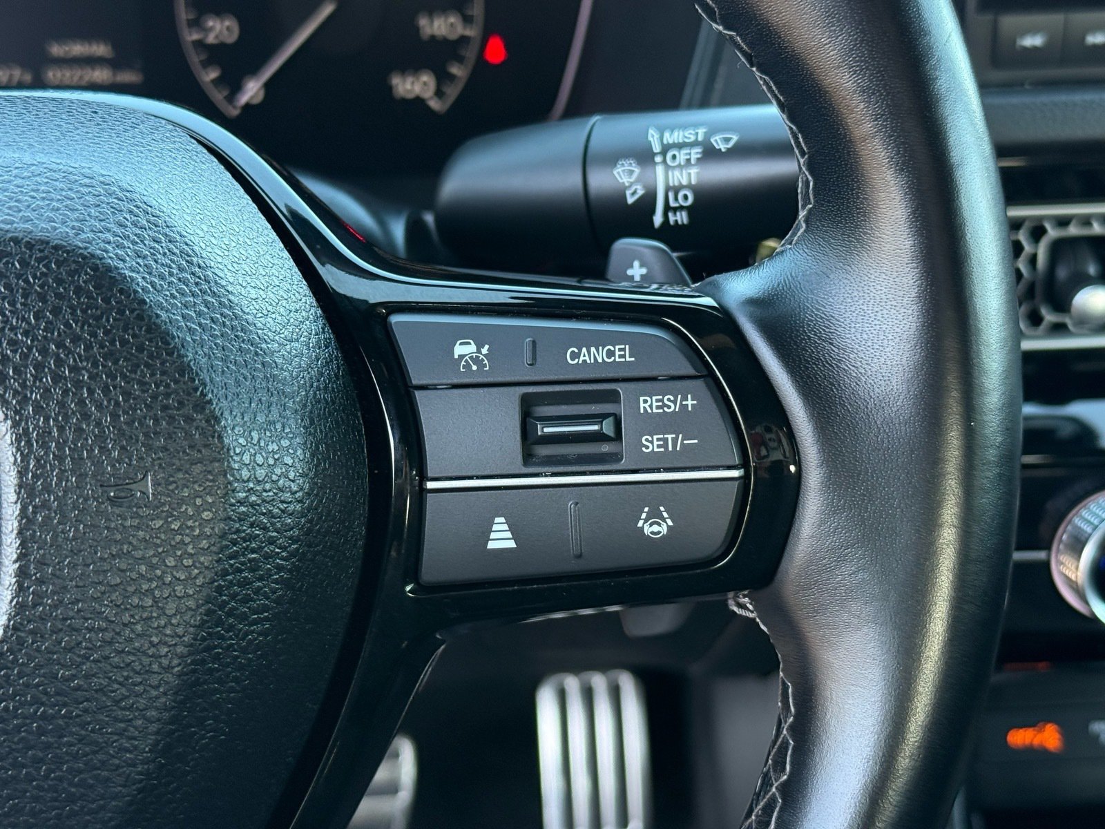 2025 Honda Civic Sport — photo 17 thumbnail