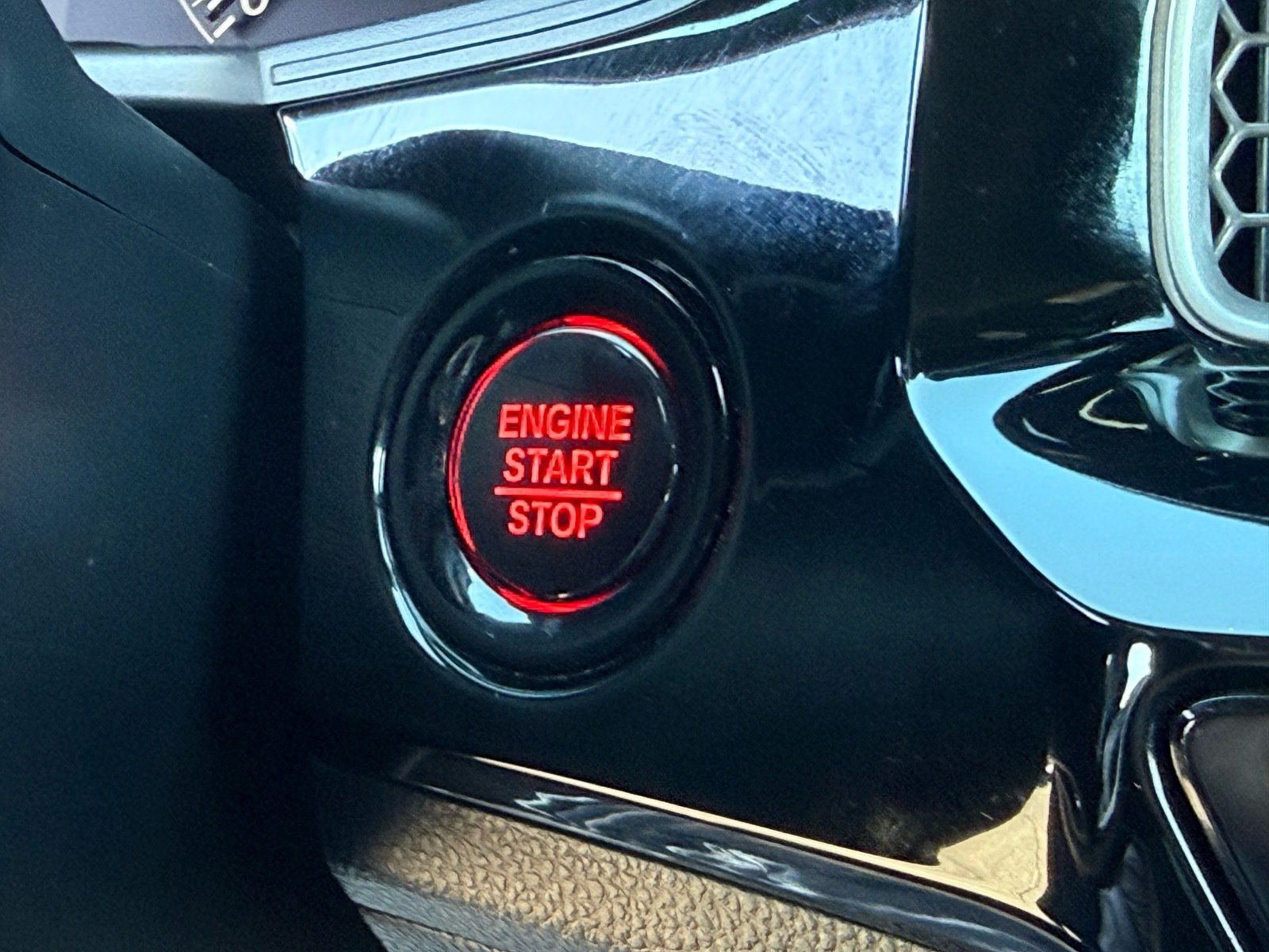2025 Honda Civic Sport — photo 25 thumbnail