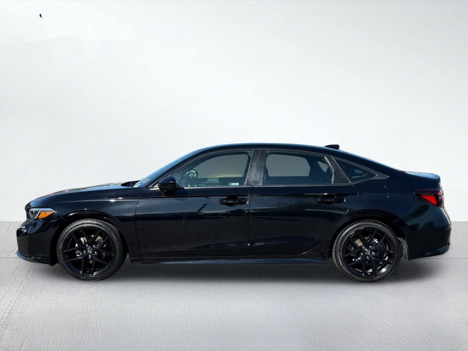2025 Honda Civic Sport — photo 3 thumbnail