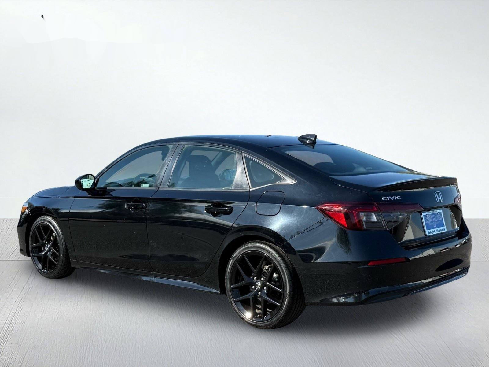 2025 Honda Civic Sport — photo 4 thumbnail