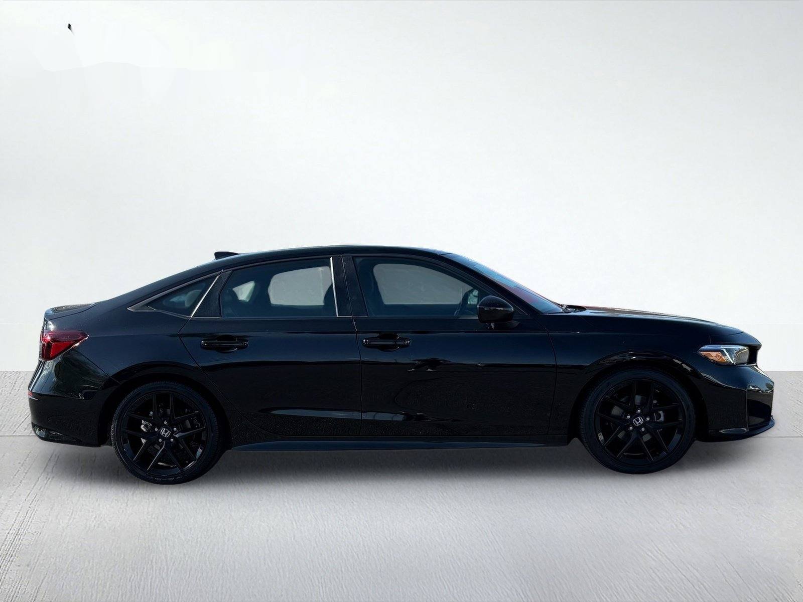 2025 Honda Civic Sport — photo 8 thumbnail