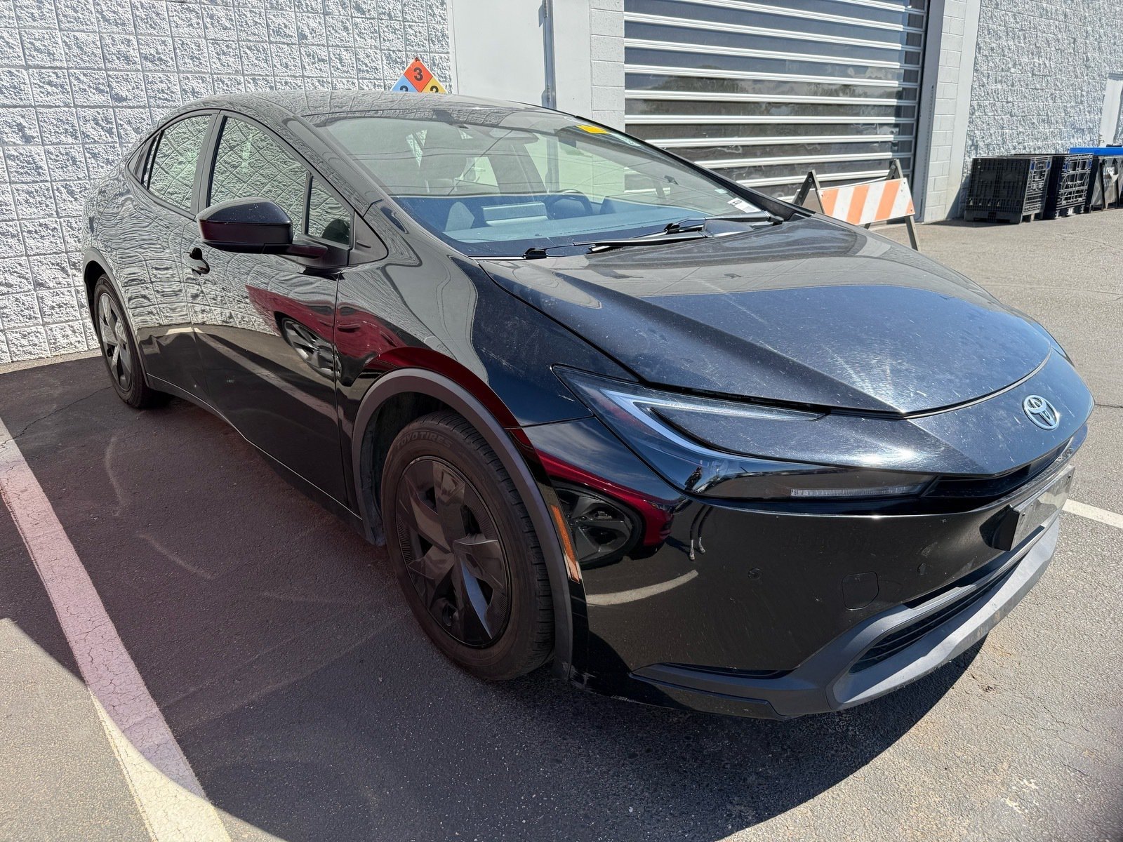 2024 Toyota Prius LE — photo 5 thumbnail