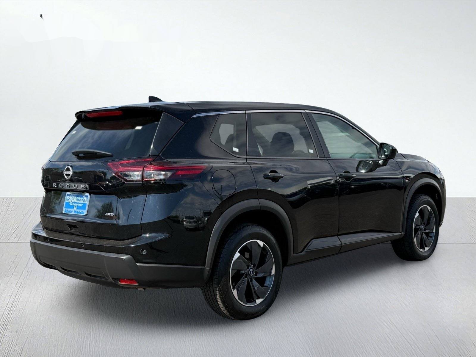 2025 Nissan Rogue SV — photo 7 thumbnail