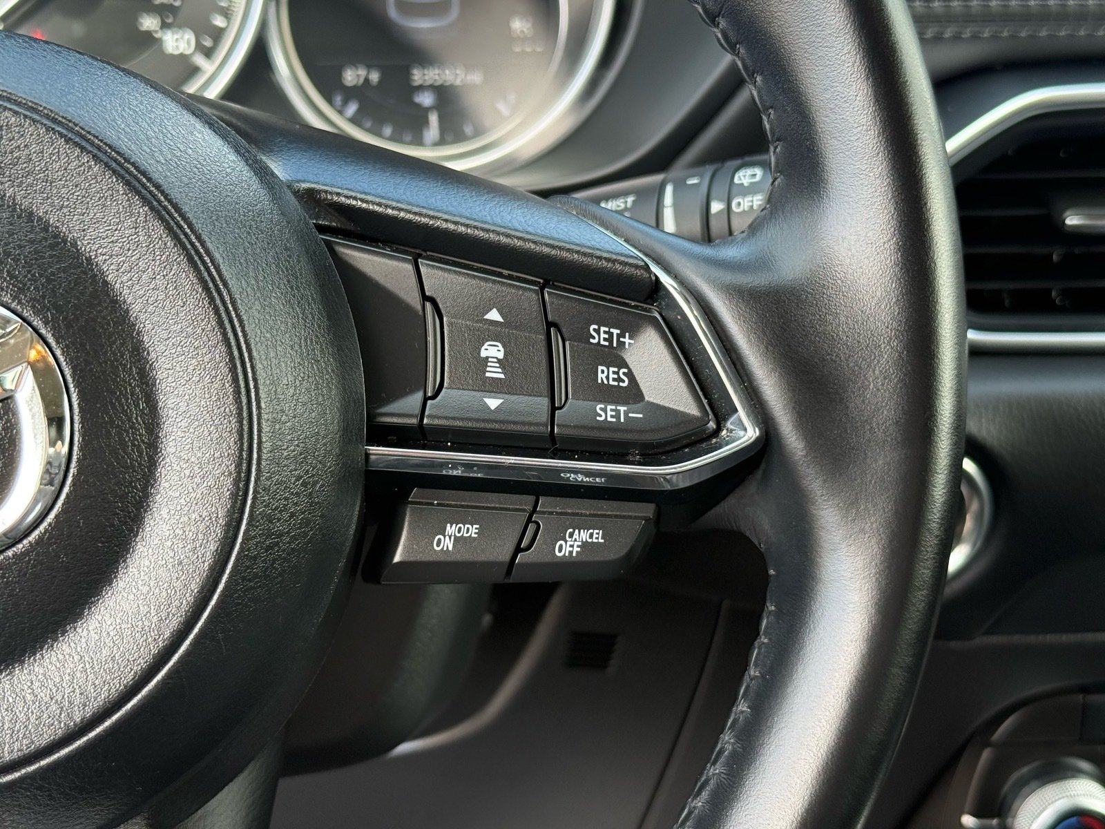 2025 Mazda CX-5 2.5 S Preferred Package — photo 17 thumbnail