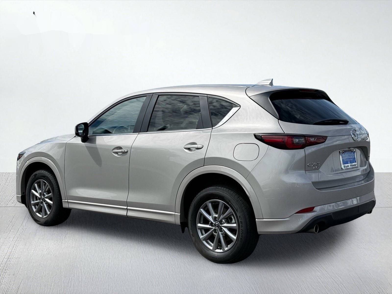 2025 Mazda CX-5 2.5 S Preferred Package — photo 4 thumbnail
